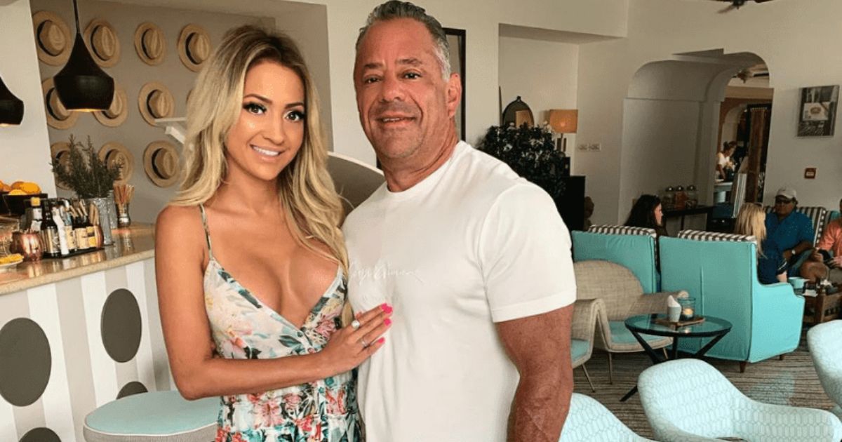 Chris Carlos Net Worth